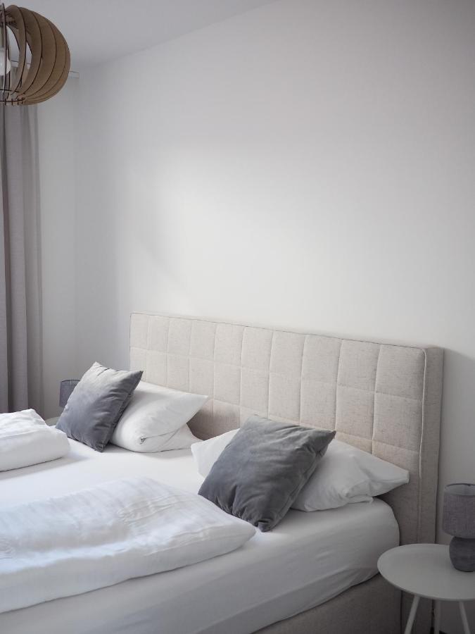 Moderne Ferienwohnung Mit Seeblick & Terrasse 96Qm グロースレッシェン エクステリア 写真