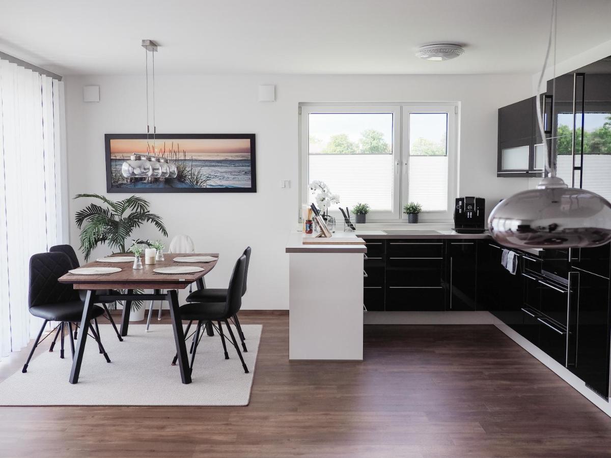 Moderne Ferienwohnung Mit Seeblick & Terrasse 96Qm グロースレッシェン エクステリア 写真