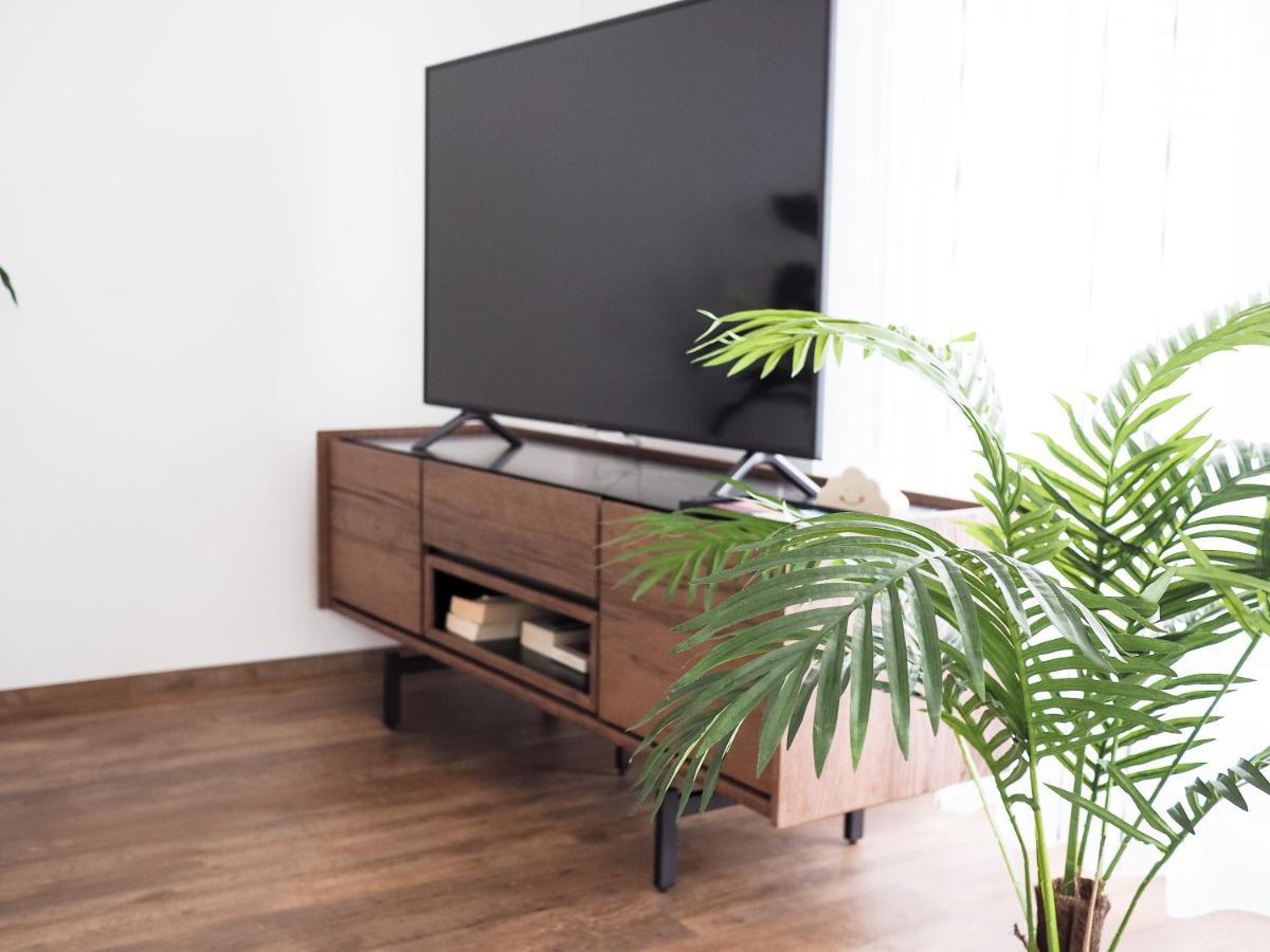 Moderne Ferienwohnung Mit Seeblick & Terrasse 96Qm グロースレッシェン エクステリア 写真